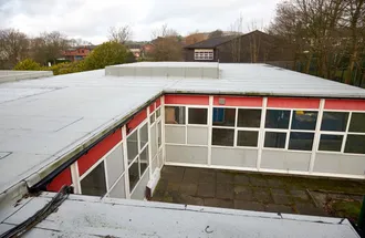 how-to-felt-a-flat-roof-hero